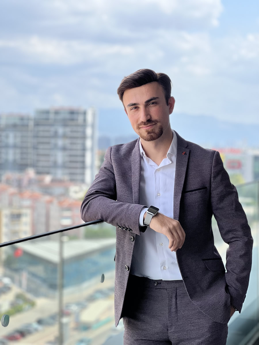 Ali Özer